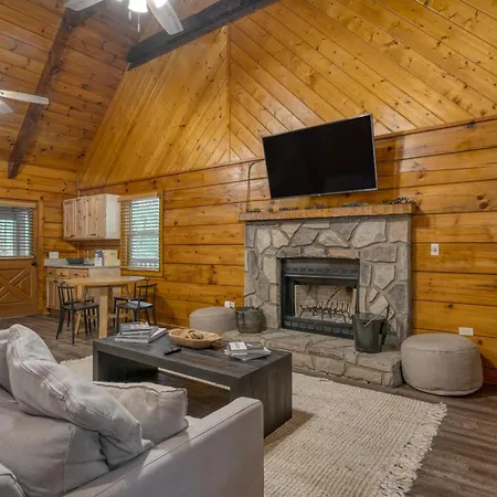 Dudley I By Avantstay Cosy Cabin W Hot Tub Incredible Views Pigeon Forge Esterno foto